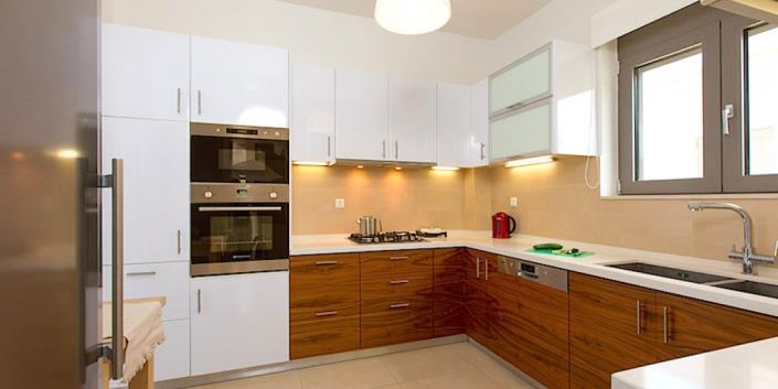 Image No.29-5 Bed Villa for sale