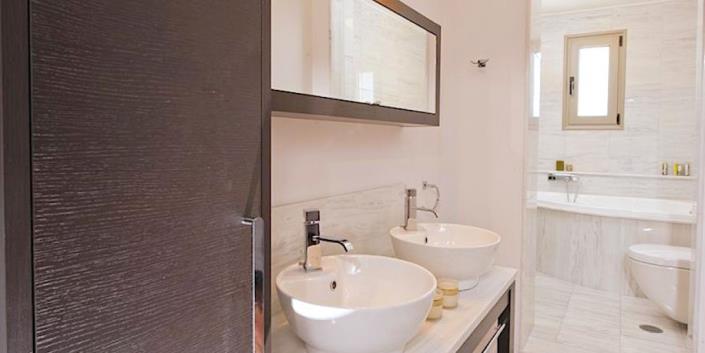 Image No.28-4 Bed Villa for sale