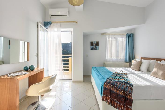 Image No.11-Villa de 7 chambres à vendre à Lygaria