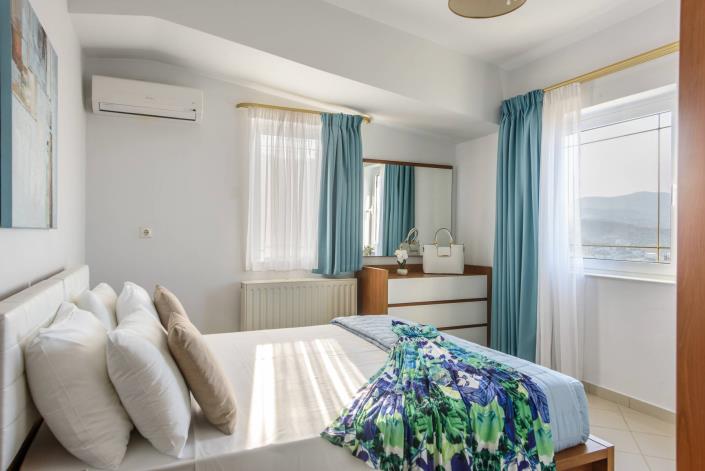 Image No.12-Villa de 7 chambres à vendre à Lygaria