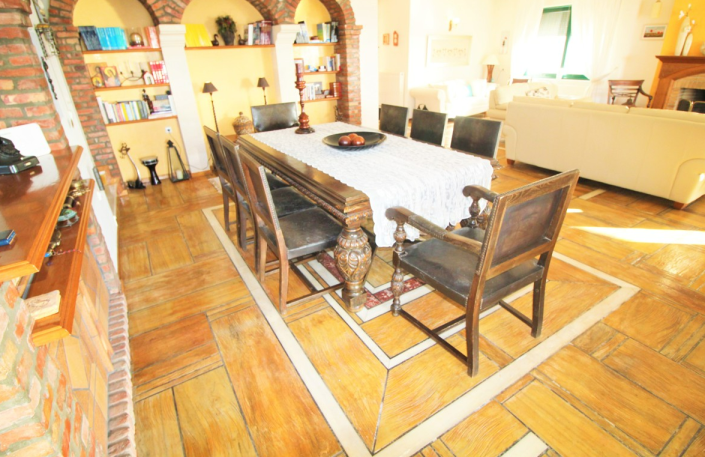 Image No.11-4 Bed Villa for sale