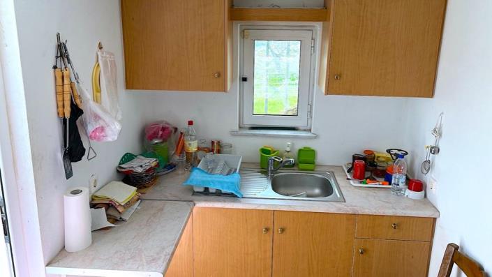 Image No.11-1 Bed Farmhouse for sale