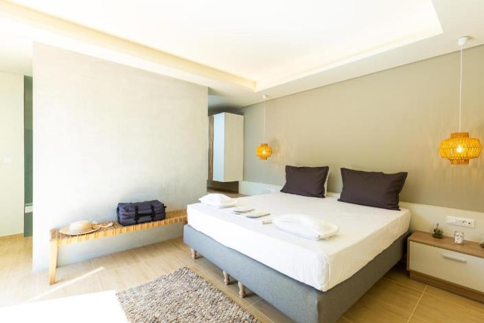 Image No.17-2 Bed Villa for sale