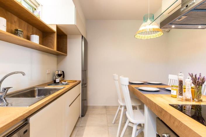 Image No.10-2 Bed Villa for sale