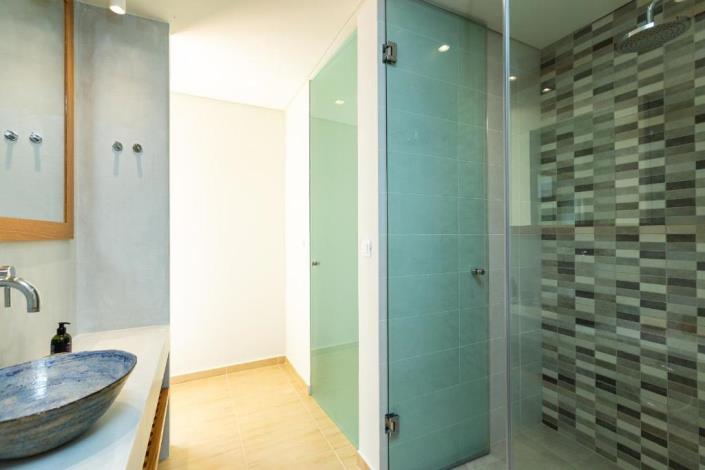 Image No.15-2 Bed Villa for sale