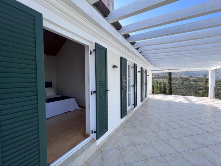 Image No.17-6 Bed Villa for sale