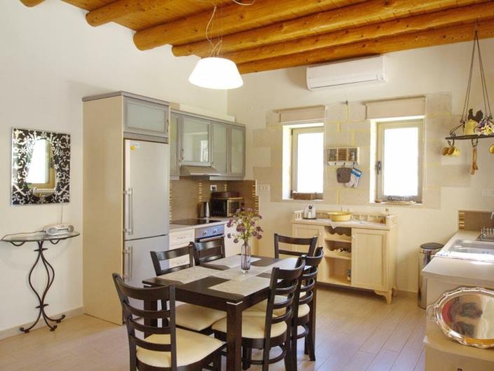 Image No.8-2 Bed Villa for sale