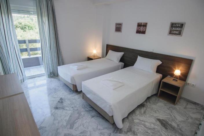 Image No.12-5 Bed Villa for sale