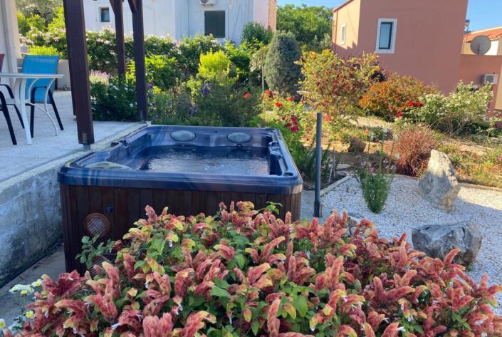 Image No.35-2 Bed Villa for sale