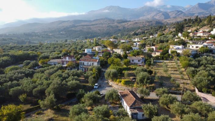 Image No.2-1 Bed House for sale