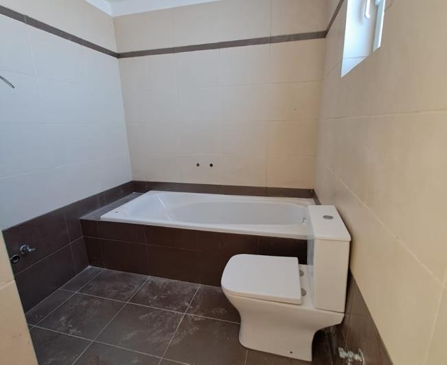 Image No.15-3 Bed Villa for sale