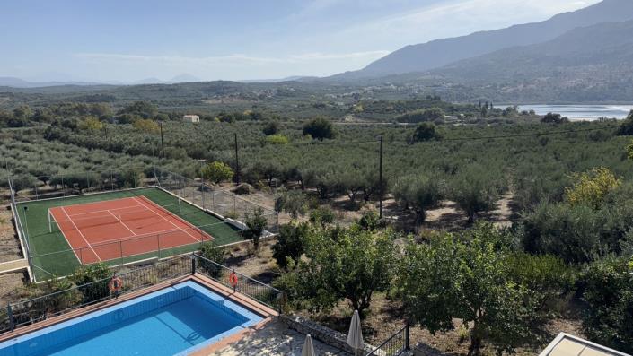 Image No.3-5 Bed Villa for sale