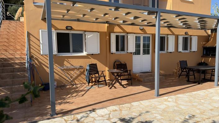 Image No.38-5 Bed Villa for sale