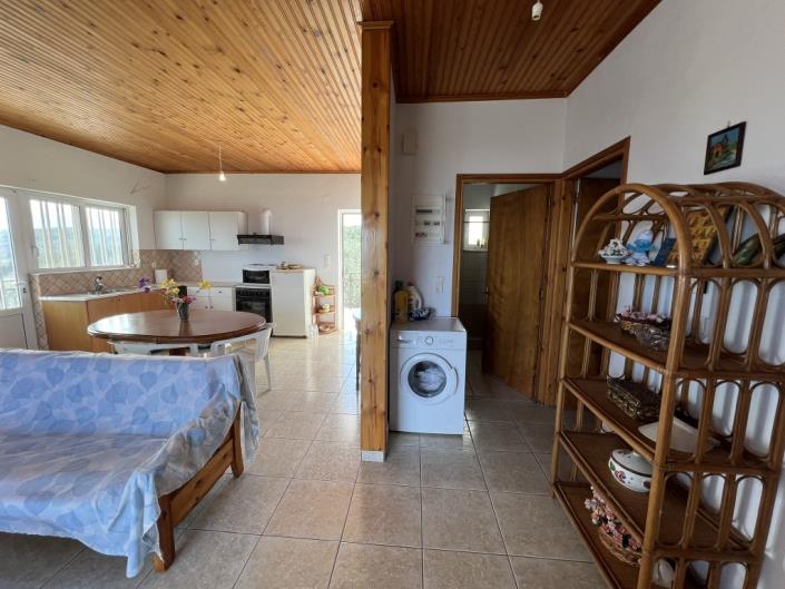 Image No.27-2 Bed House for sale