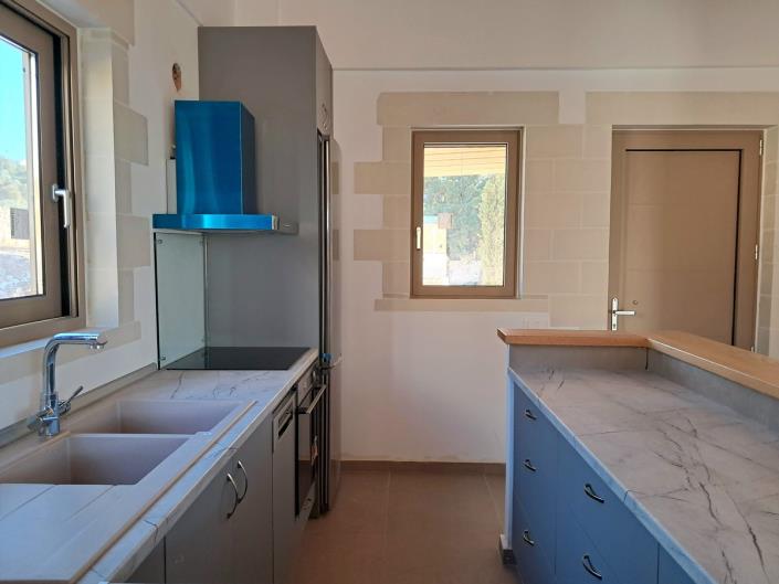 Image No.10-2 Bed Villa for sale