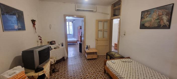 Image No.9-3 Bed House for sale