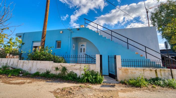 Image No.7-2 Bed House for sale