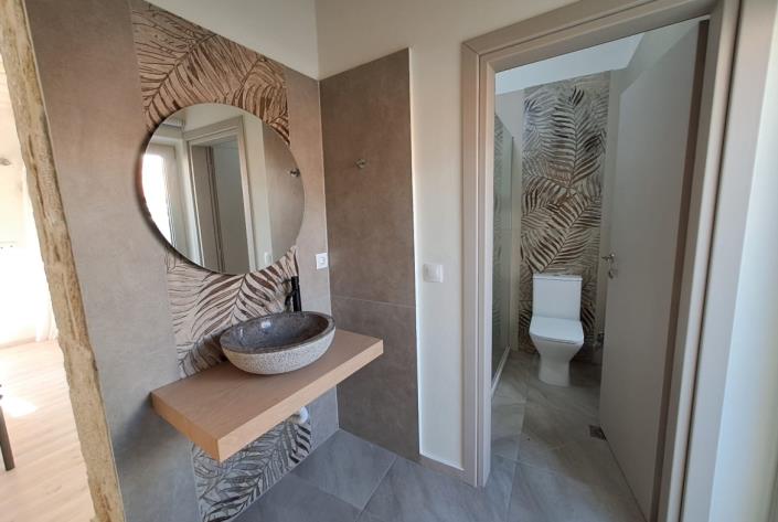 Image No.25-3 Bed House for sale