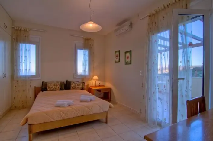 Image No.8-Villa de 4 chambres à vendre à Gerani