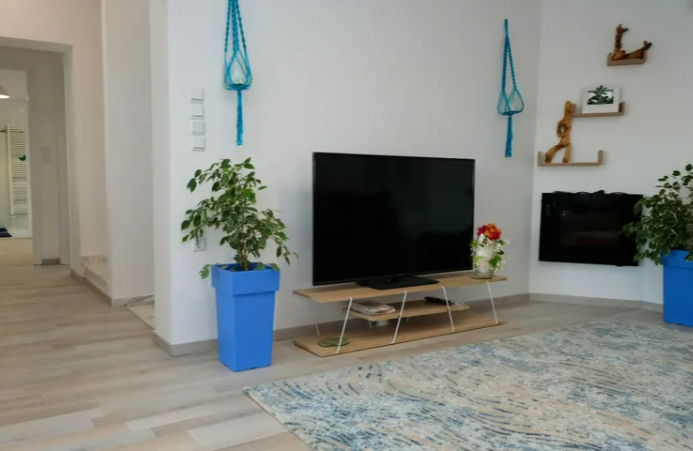 Image No.8-5 Bed Villa for sale