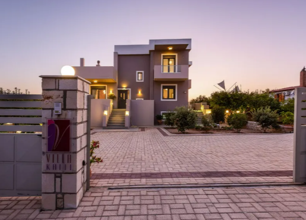 Image No.4-Villa de 6 chambres à vendre à Adele