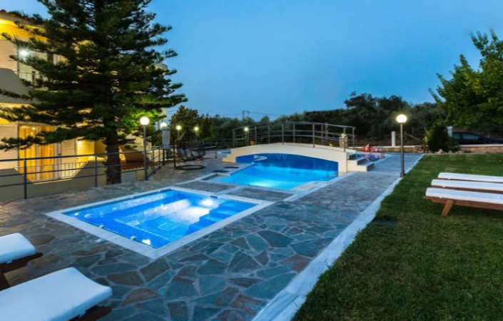 Image No.4-Villa de 5 chambres à vendre à Pigi