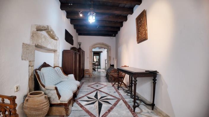 Image No.25-3 Bed House for sale