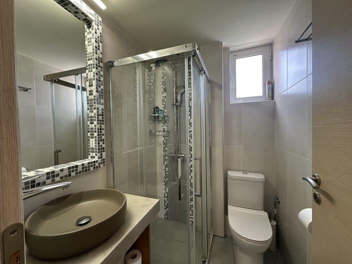 Image No.14-2 Bed Apartment for sale