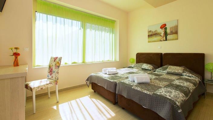 Image No.10-4 Bed Villa for sale