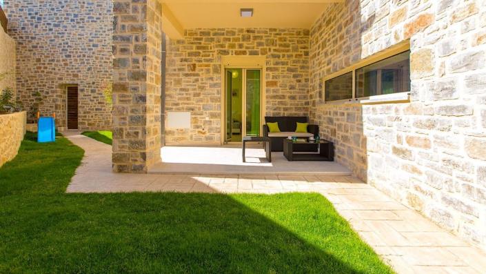 Image No.18-4 Bed Villa for sale