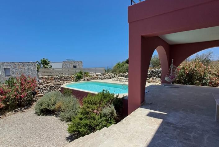 Image No.18-3 Bed Villa for sale