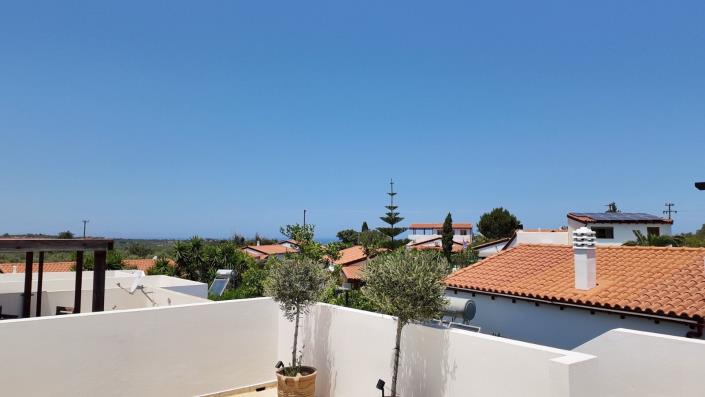 Image No.2-2 Bed House for sale