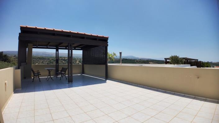 Image No.9-2 Bed House for sale