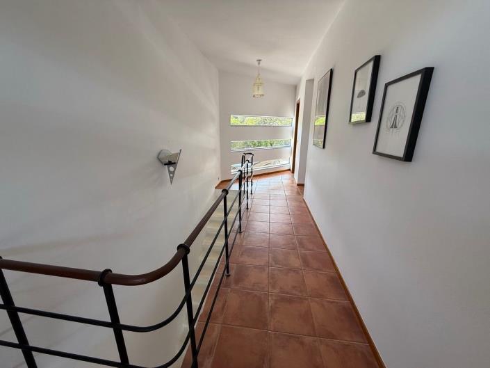 Image No.6-Villa de 4 chambres à vendre à Exo Lakkonia