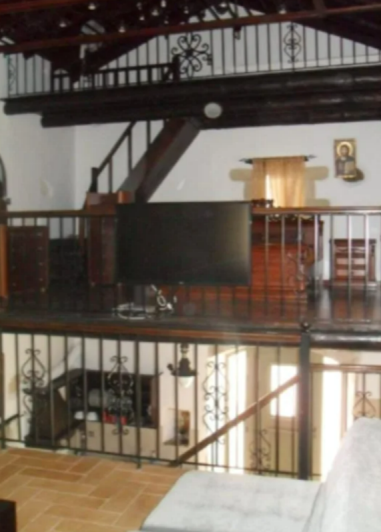 Image No.10-3 Bed House for sale