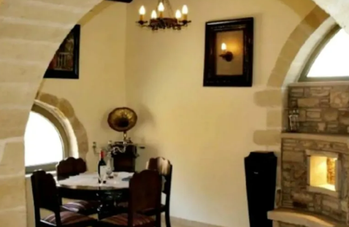 Image No.17-3 Bed House for sale