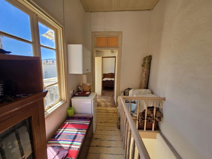 Image No.21-4 Bed House for sale