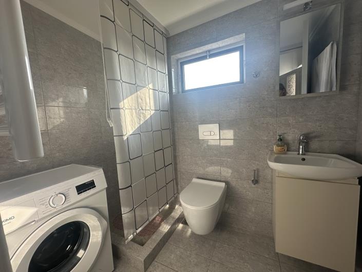 Image No.8-3 Bed Apartment for sale