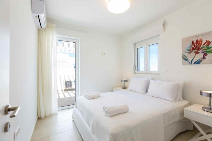 Image No.11-3 Bed Villa for sale