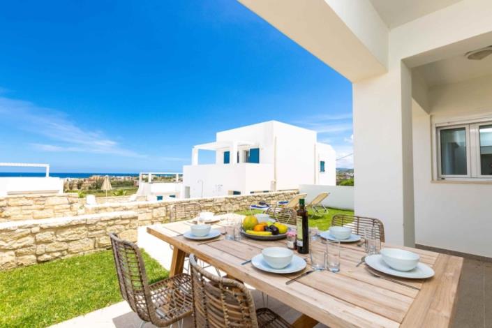 Image No.14-3 Bed Villa for sale