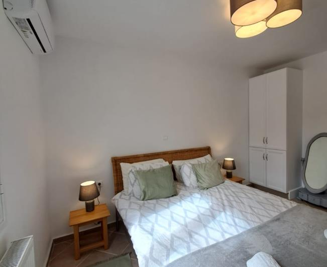 Image No.25-Chalet de 2 chambres à vendre à Plaka