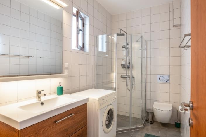 Image No.15-3 Bed Apartment for sale