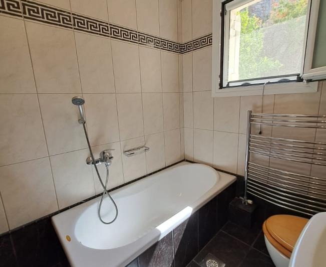 Image No.33-Villa de 2 chambres à vendre à Kokkino Horio