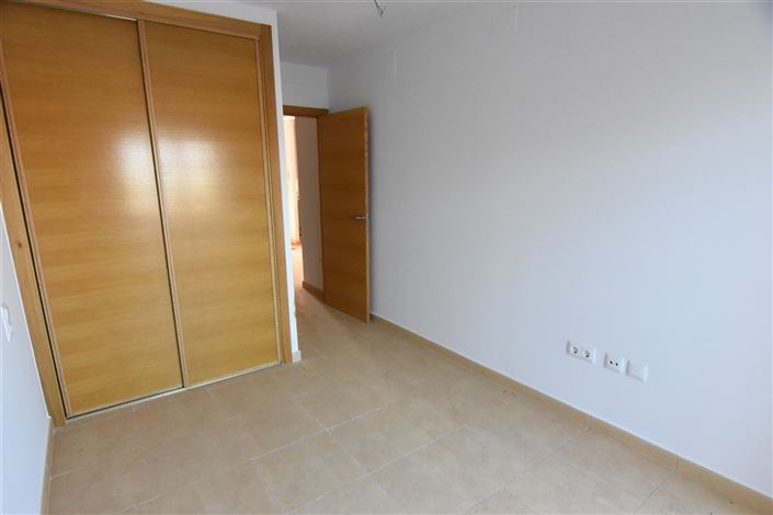 Image No.20-2 Bed Apartment for sale