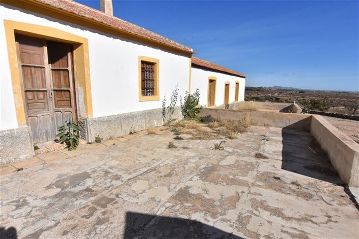 Image No.22-6 Bed Villa for sale