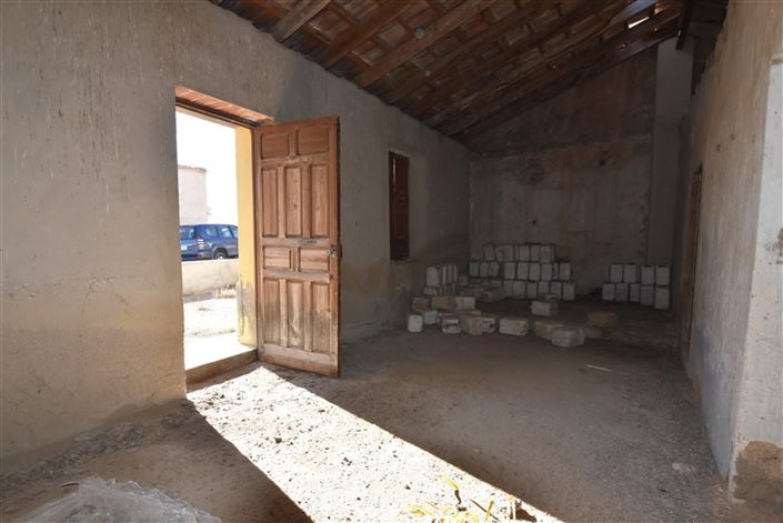 Image No.27-6 Bed Villa for sale