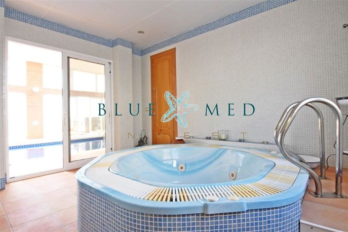 Image No.9-Villa de 5 chambres à vendre à Isla Plana