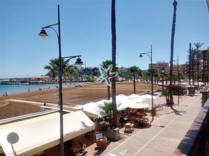 Image No.17-3 Bed Flat for sale