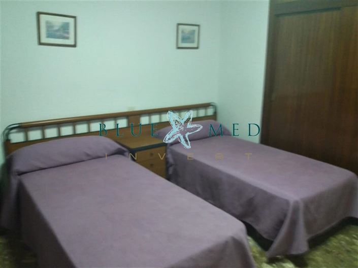 Image No.8-3 Bed Flat for sale