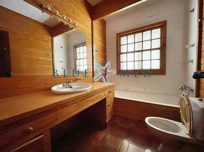 Image No.24-7 Bed Villa for sale